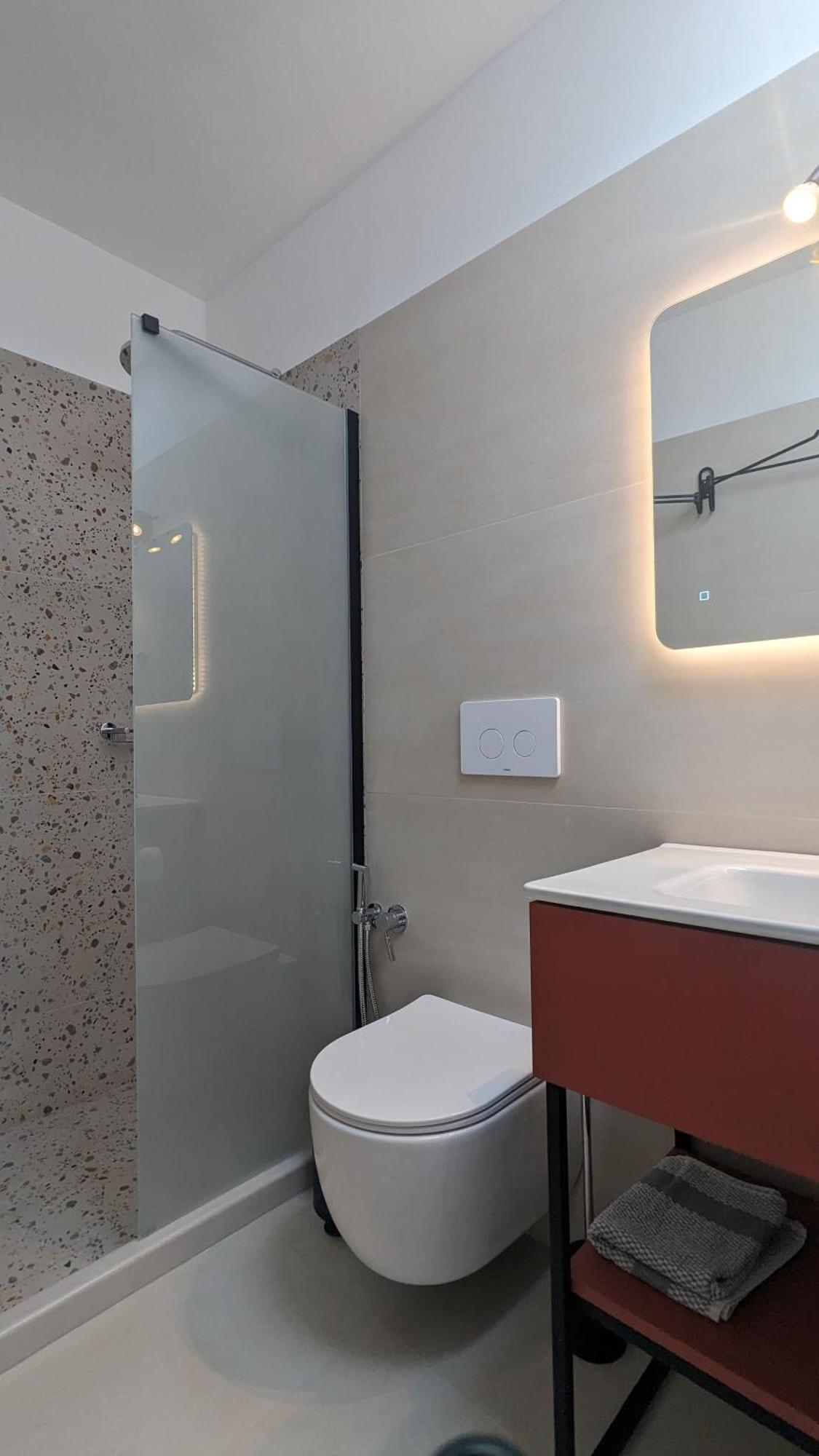 Arodou Studio And Apartment Mykonos Town Екстер'єр фото