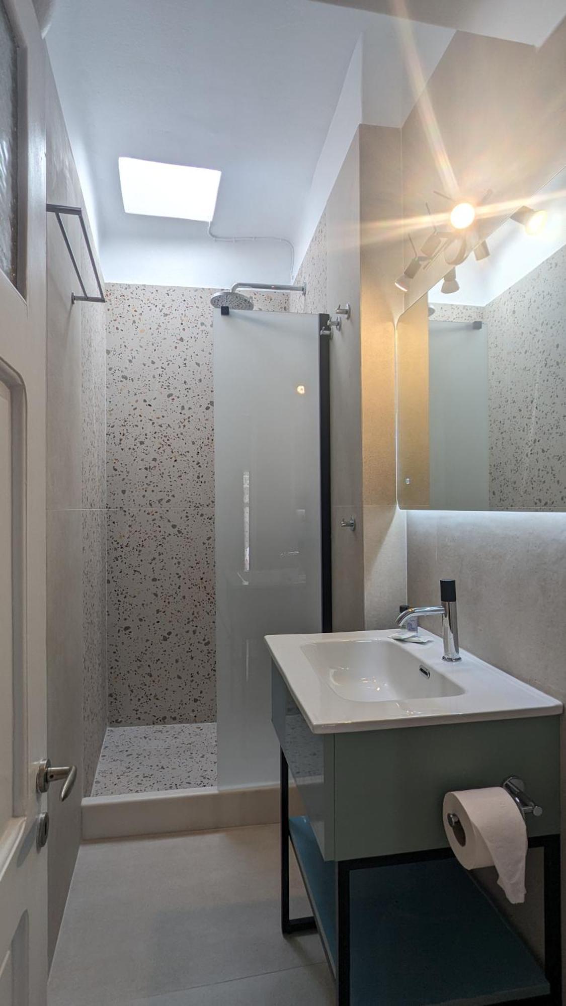 Arodou Studio And Apartment Mykonos Town Екстер'єр фото