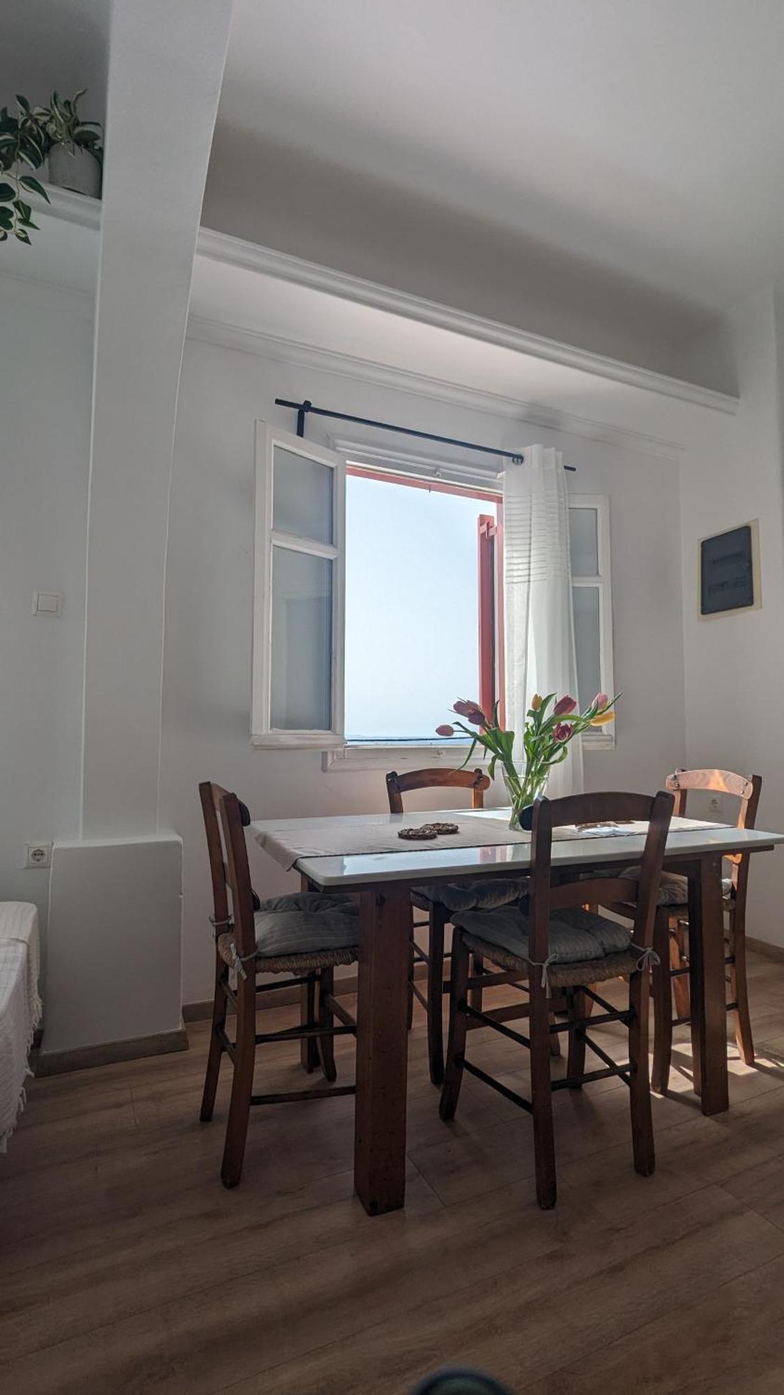 Arodou Studio And Apartment Mykonos Town Екстер'єр фото