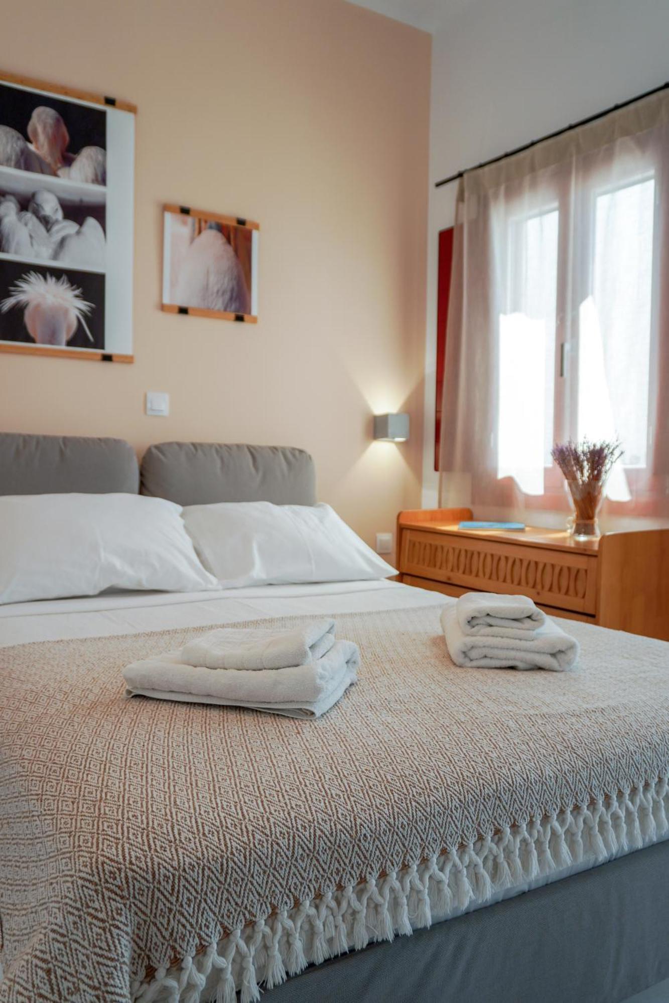 Arodou Studio And Apartment Mykonos Town Екстер'єр фото