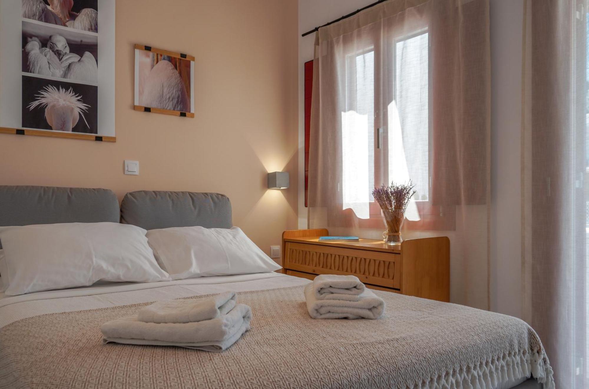 Arodou Studio And Apartment Mykonos Town Екстер'єр фото