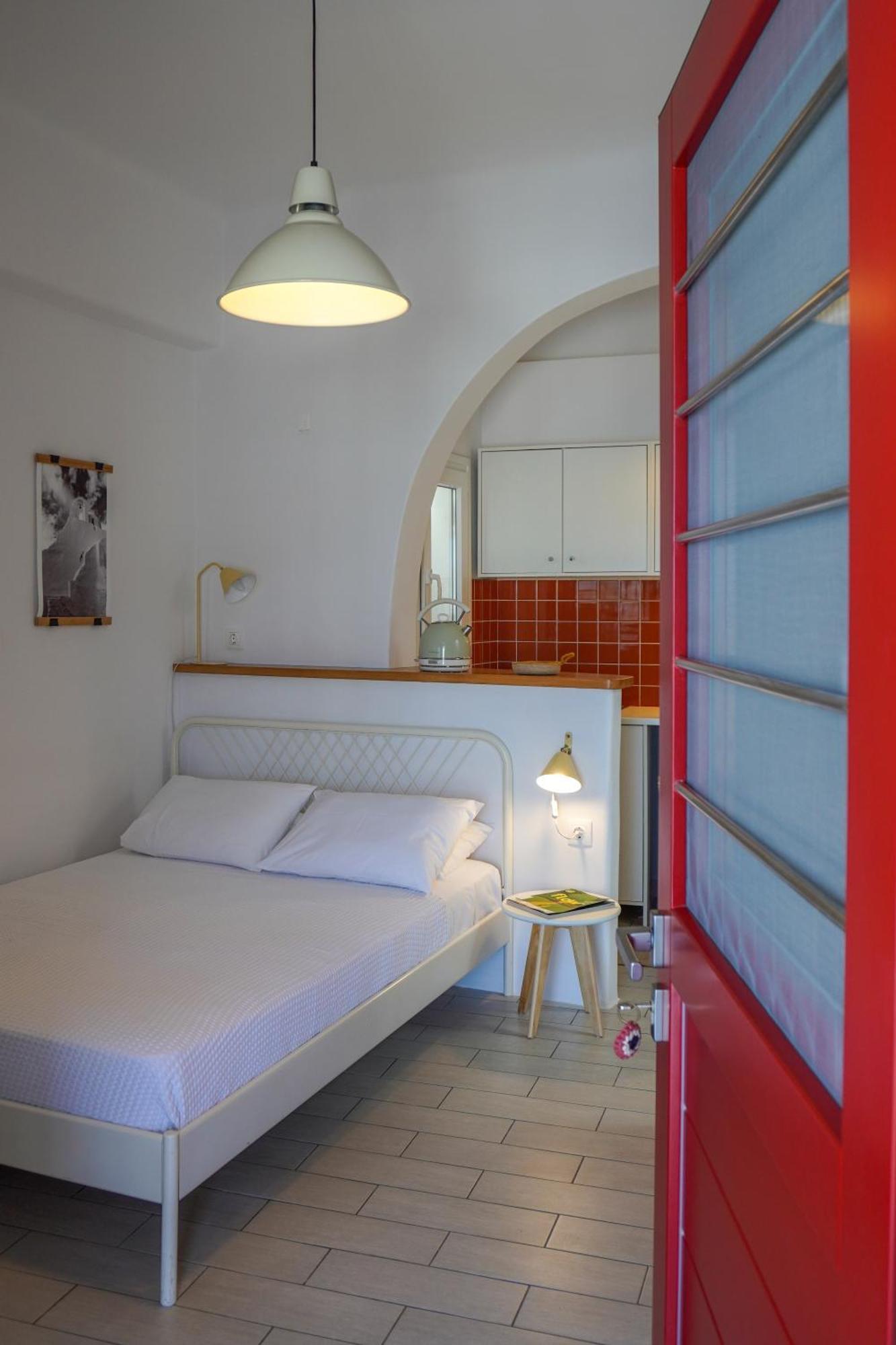Arodou Studio And Apartment Mykonos Town Екстер'єр фото